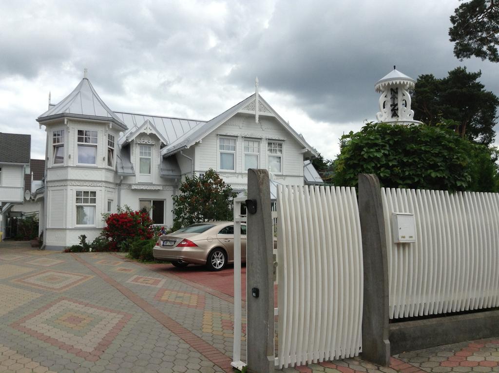 Naiza Guesthouse And Apartments Jurkalne Zewnętrze zdjęcie